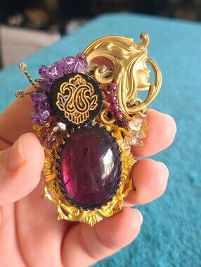 Hand Crafted Gold-Tone Brooch with Deep Purple Cabochon and Amethyst Chips